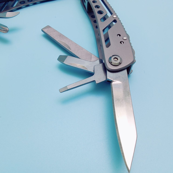 Мультитул армейский туристический с сумкой "22 в 1", пассатижи + 11 бит, нож, ТЕХ-ТОП, 671242